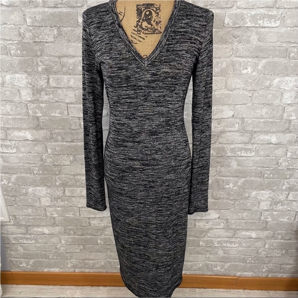 Aritzia Wilfred Marled Vneck Sweater Dress